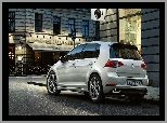 Volkswagen Golf 7, Variant R